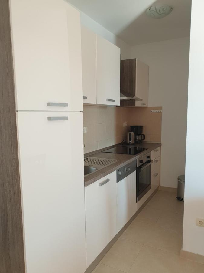 Apartmani I Sobe Jusic Раб Екстериор снимка